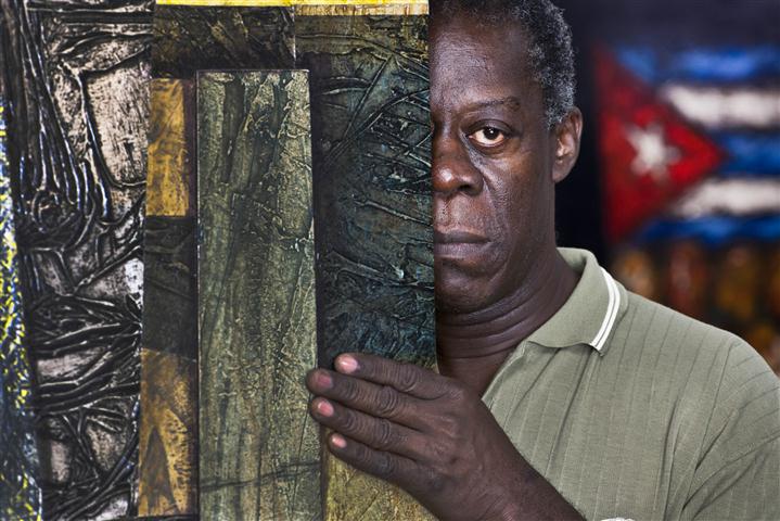 Artist Choco receives prestigious Cuban National Visual Arts Award for ...